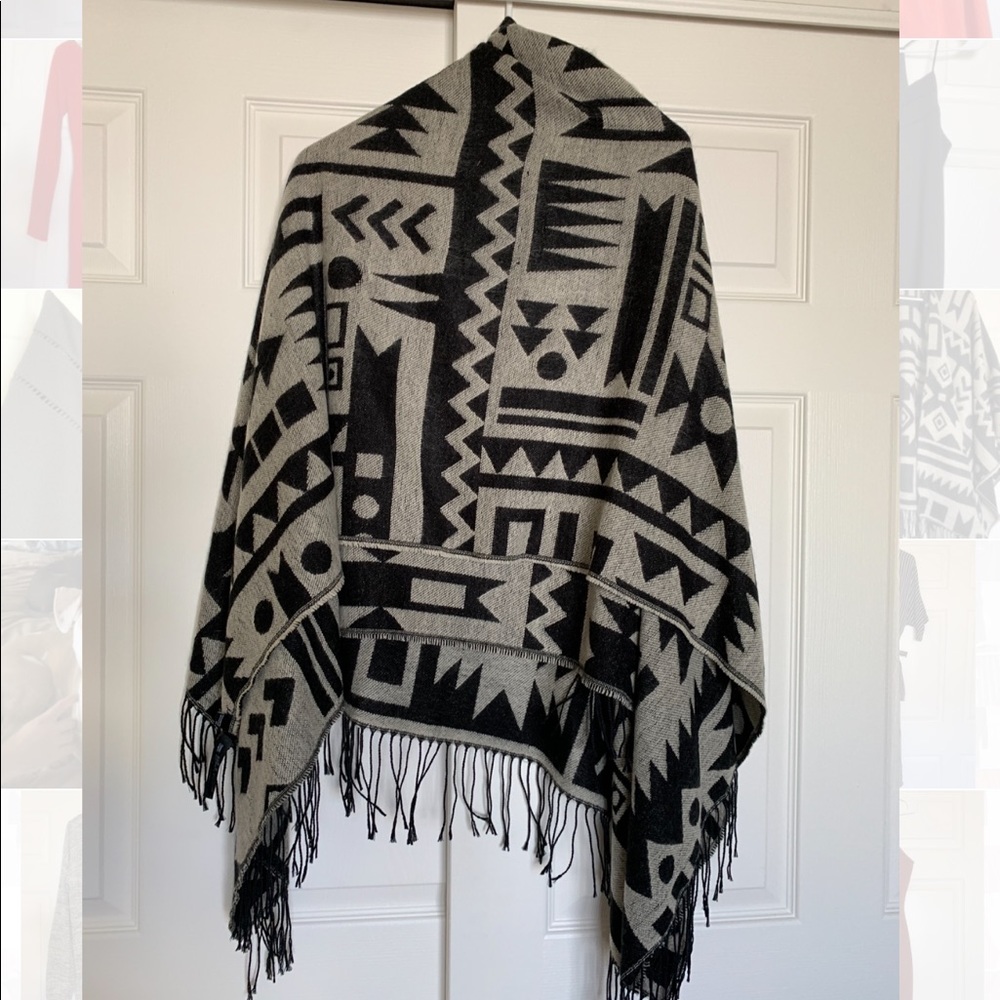Poncho Shawl